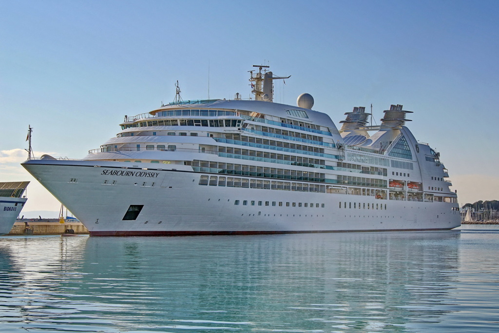 Seabourn Odyssey, 2009