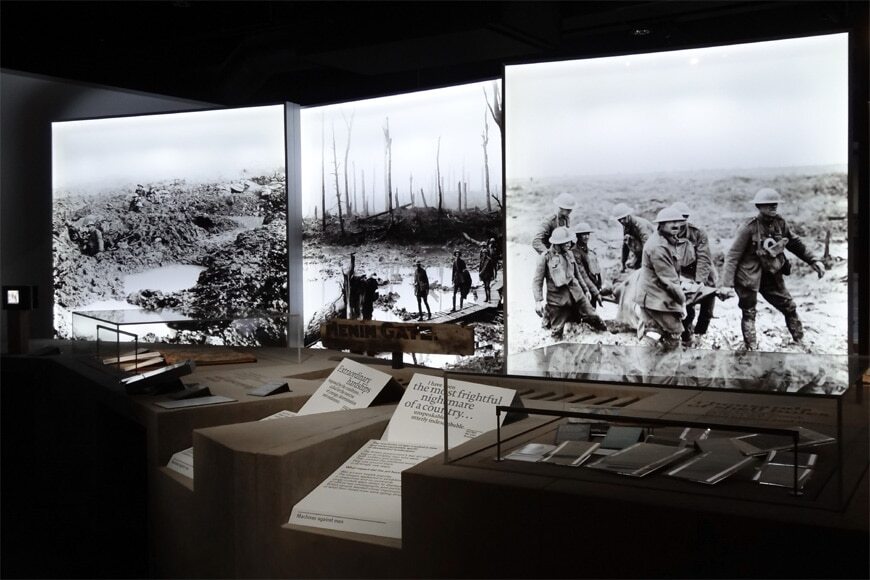 Imperial War Museum - gallery view, London, UK,, 2004